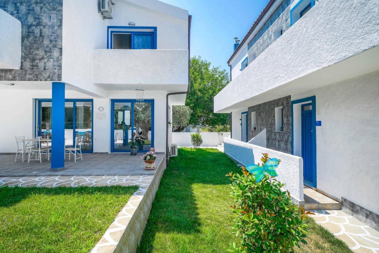 Ferienwohnung Mikres Kyklades Skala Potamia  Exterior foto